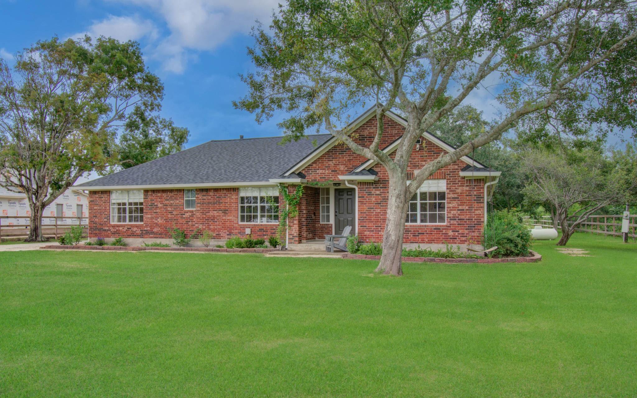 11726 Country Side Drive