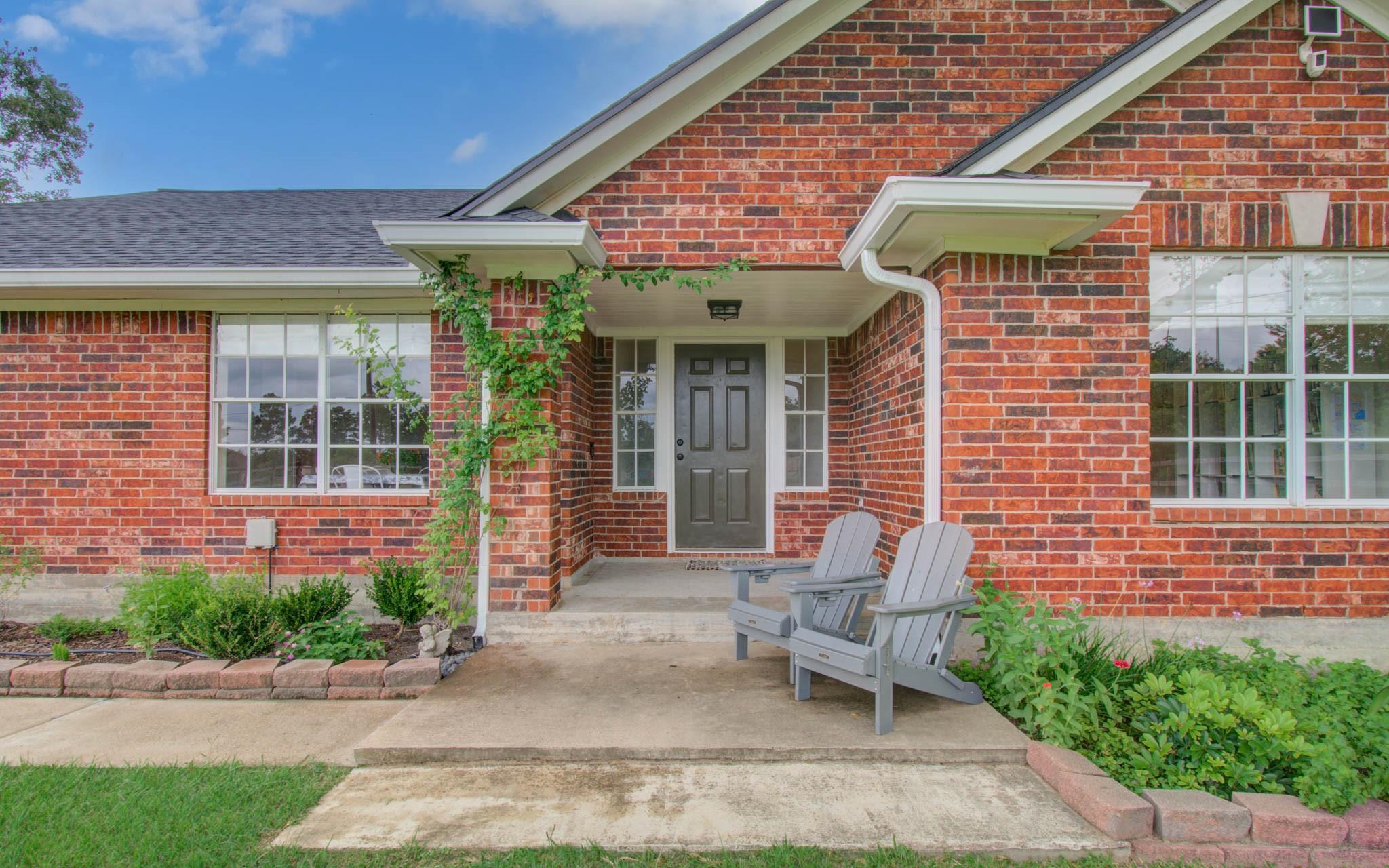 11726 Country Side Drive