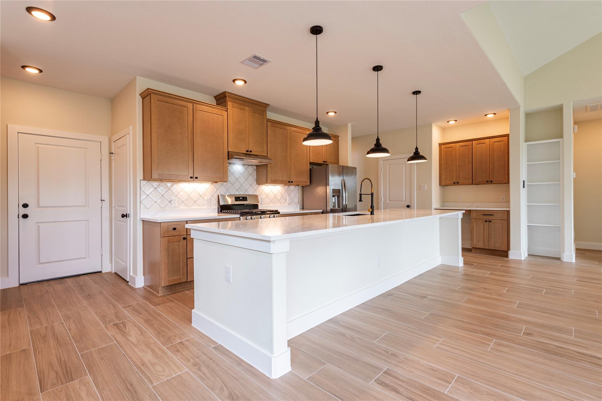 15307 Laurel Oak Lane