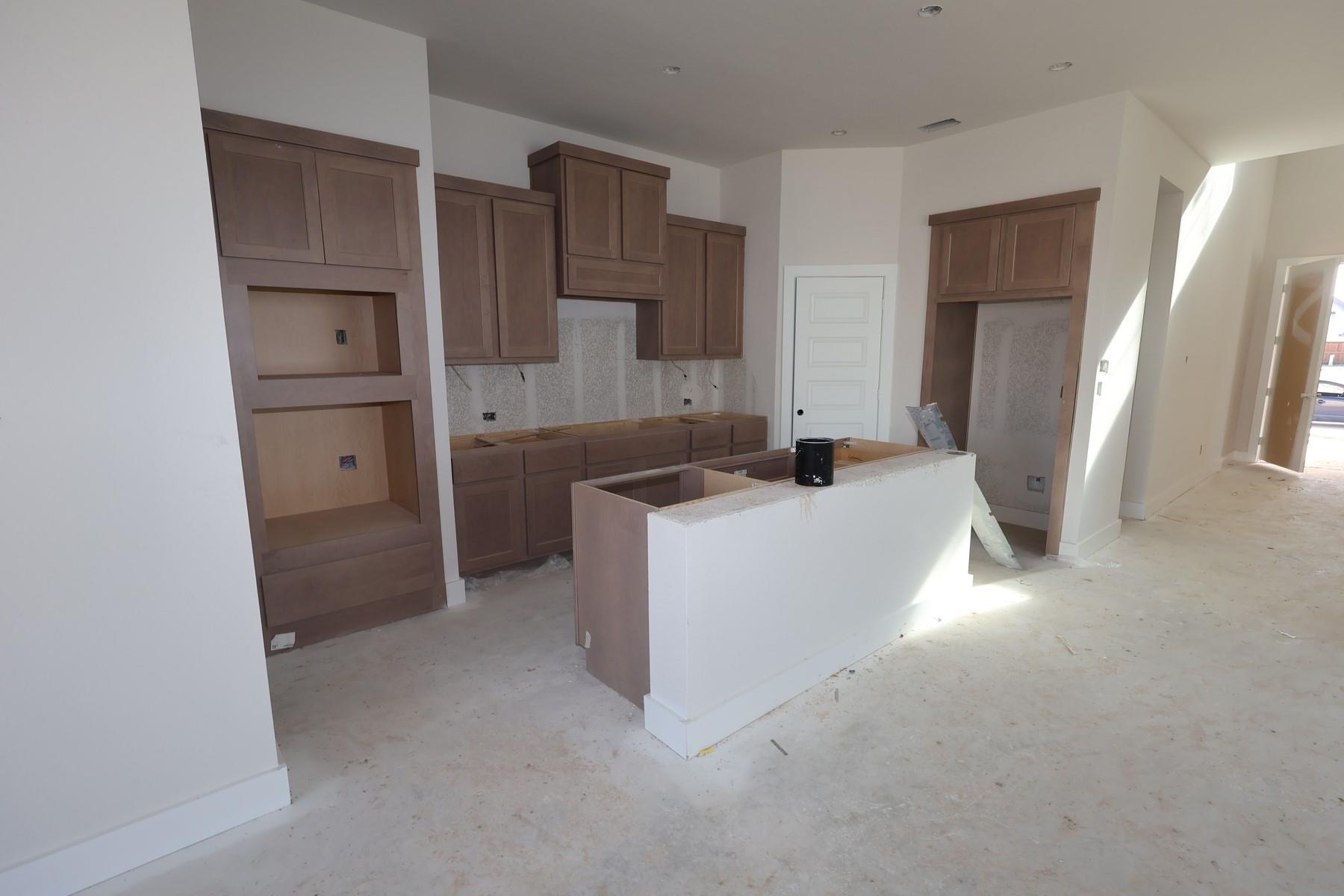 4919 Northern Woods Drive