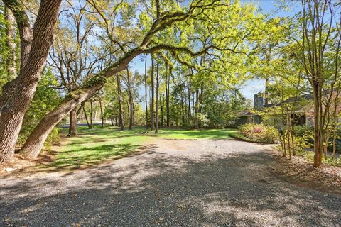 Photo of 48 Rollingwood Drive, Houston, TX 77080 (MLS # 98854986)