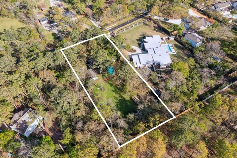 Photo of 48 Rollingwood Drive, Houston, TX 77080 (MLS # 98854986)