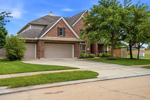 Photo of 2416 Malaga Lane, League City, TX 77573 (MLS # 44170581)