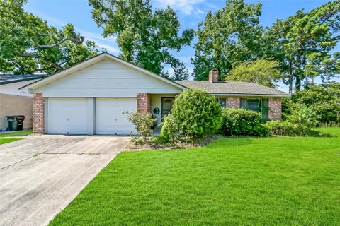 Photo of 5314 Moonshadows Drive, Humble, TX 77346 (MLS # 85995828)