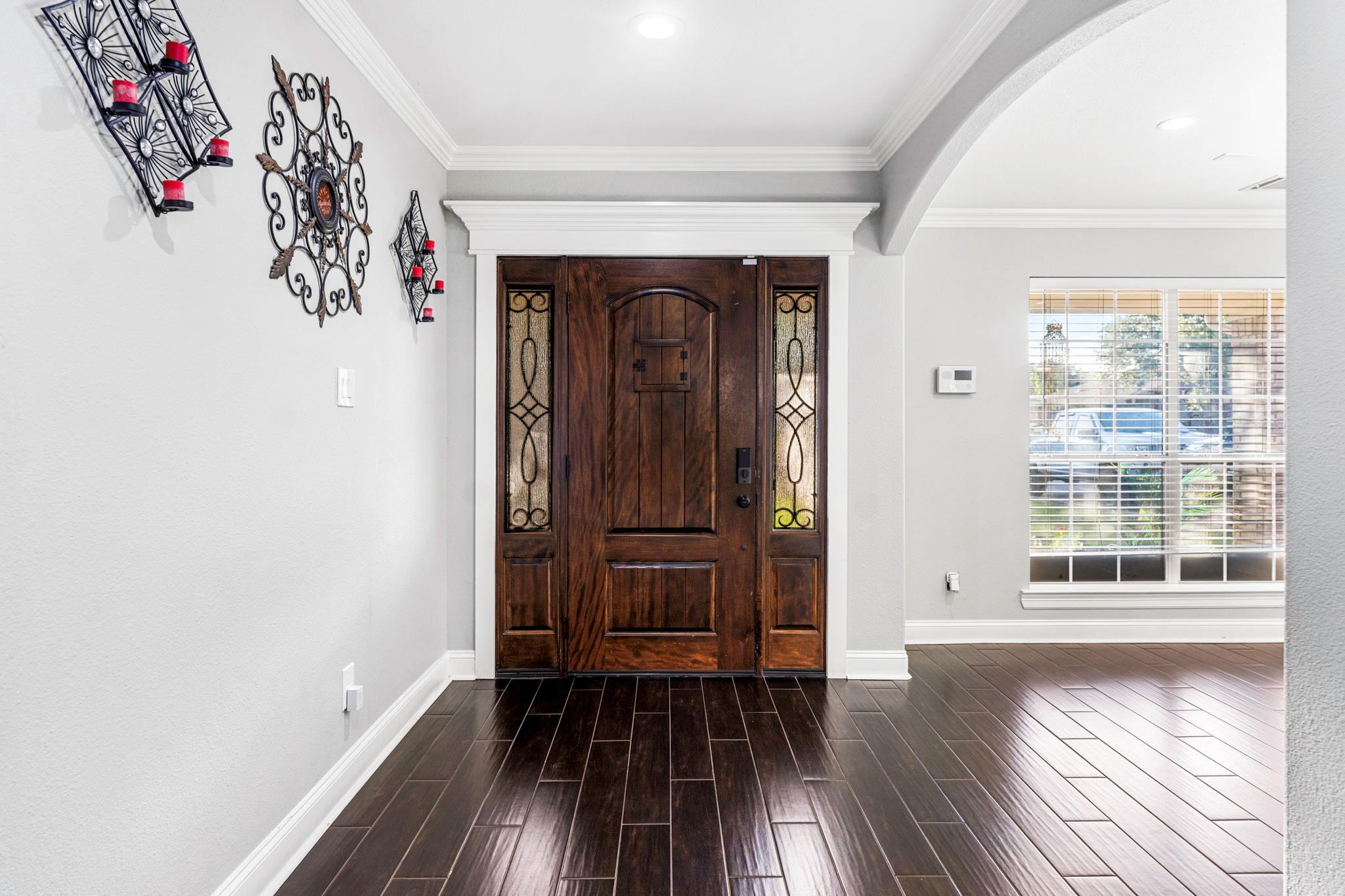 5814 Horse Prairie Drive