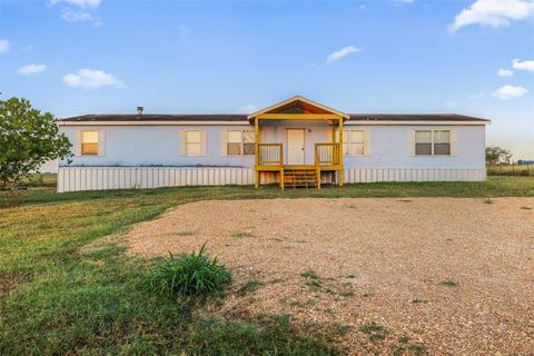 Photo of 1099 Private Road 4041, Dime Box, TX 77853 (MLS # 81368651)