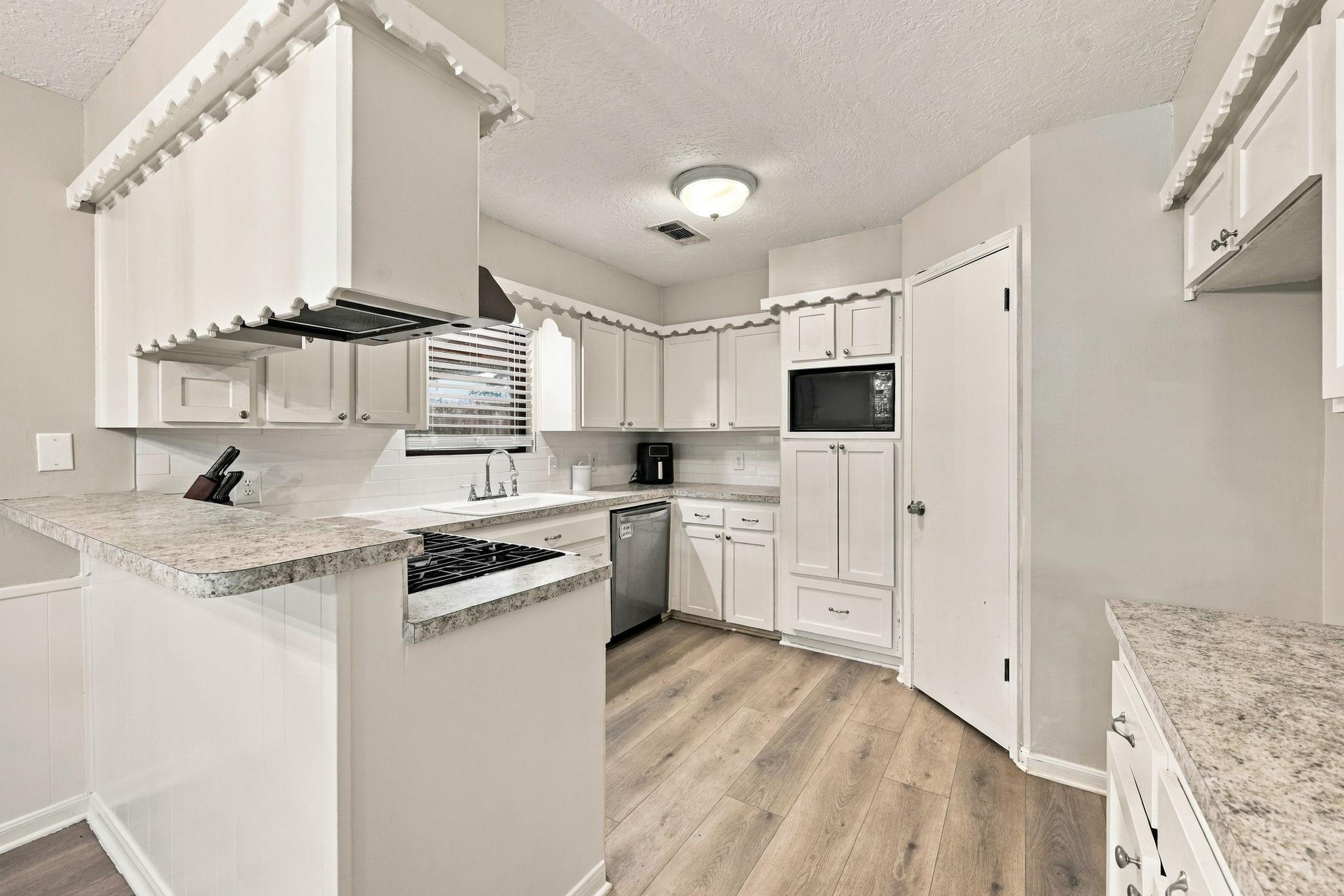 4306 Longhorn Drive