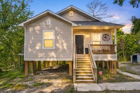 Photo of 301 Bayou Drive, Channelview, TX 77530 (MLS # 64286483)