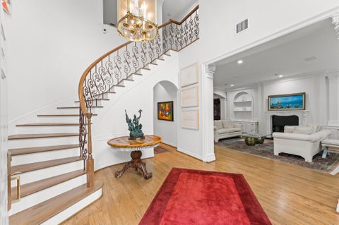Photo of 2222 Nantucket Drive #B, Houston, TX 77057 (MLS # 62674893)