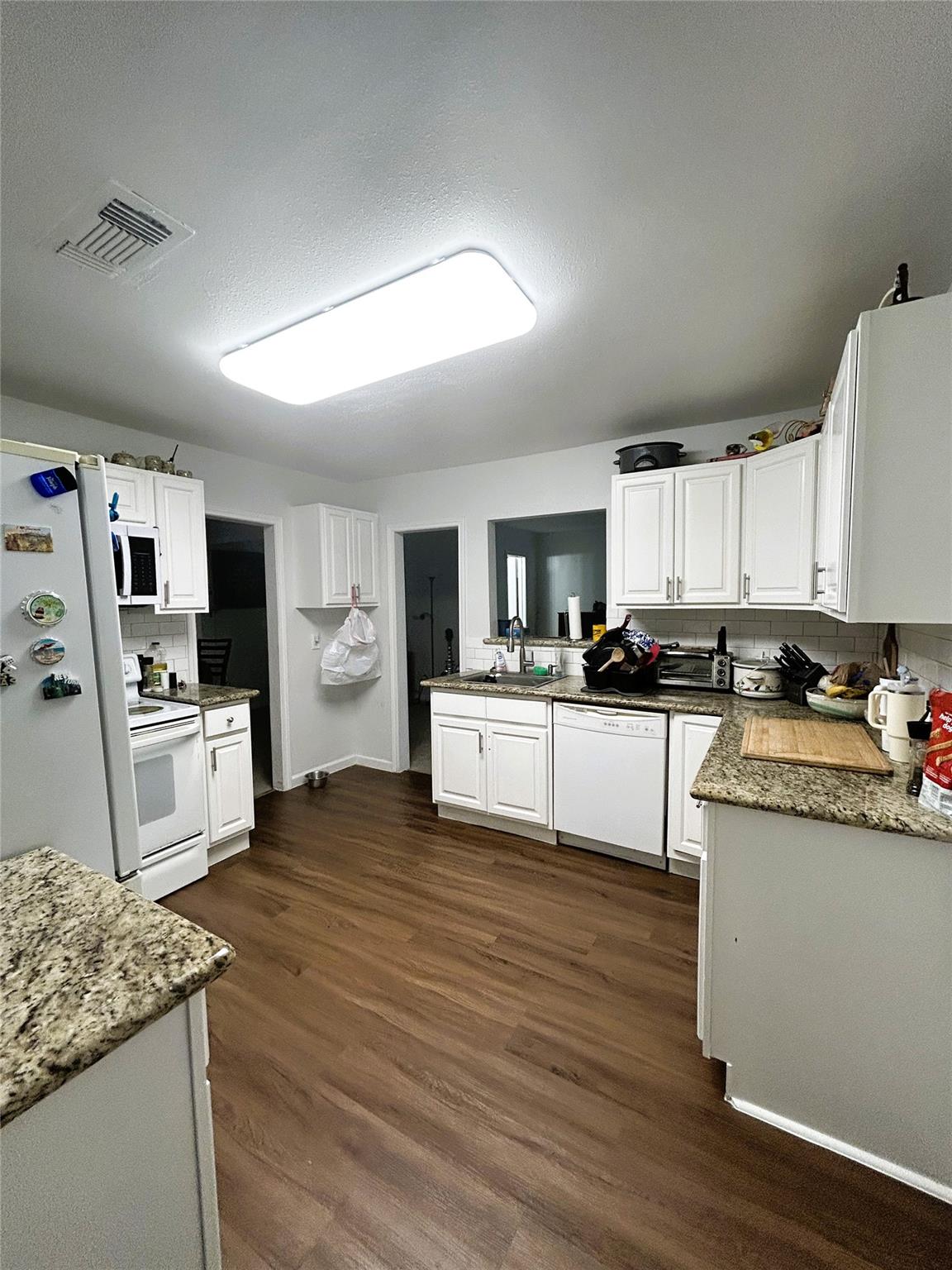 302 Shore Acres Boulevard