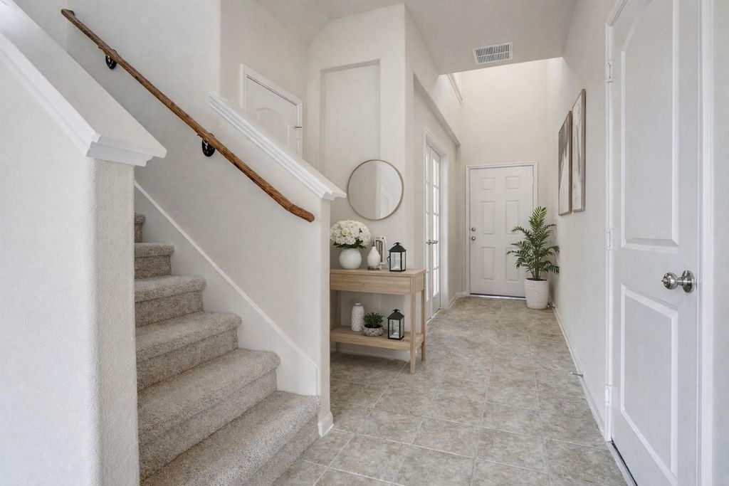 Photo of 2706 Painted Sunrise Trail, Houston, TX 77045 (MLS # 87676083)