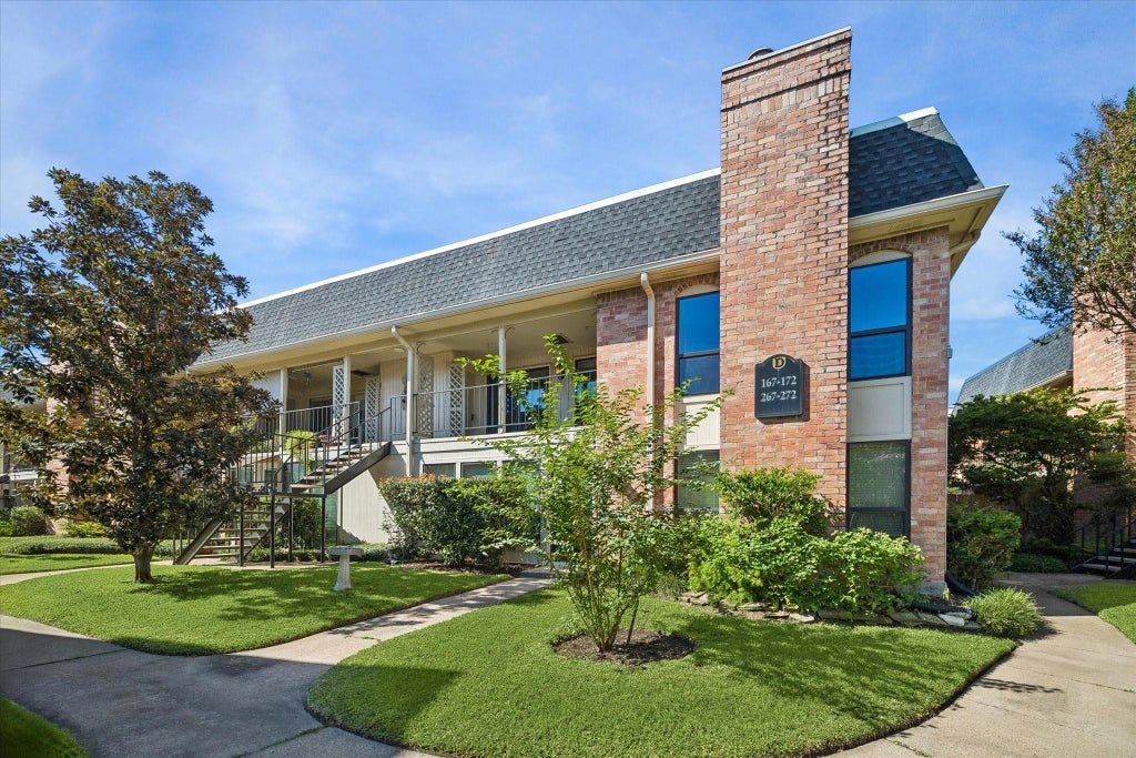 Photo of 1601 S Shepherd Drive #272, Houston, TX 77019 (MLS # 10732945)