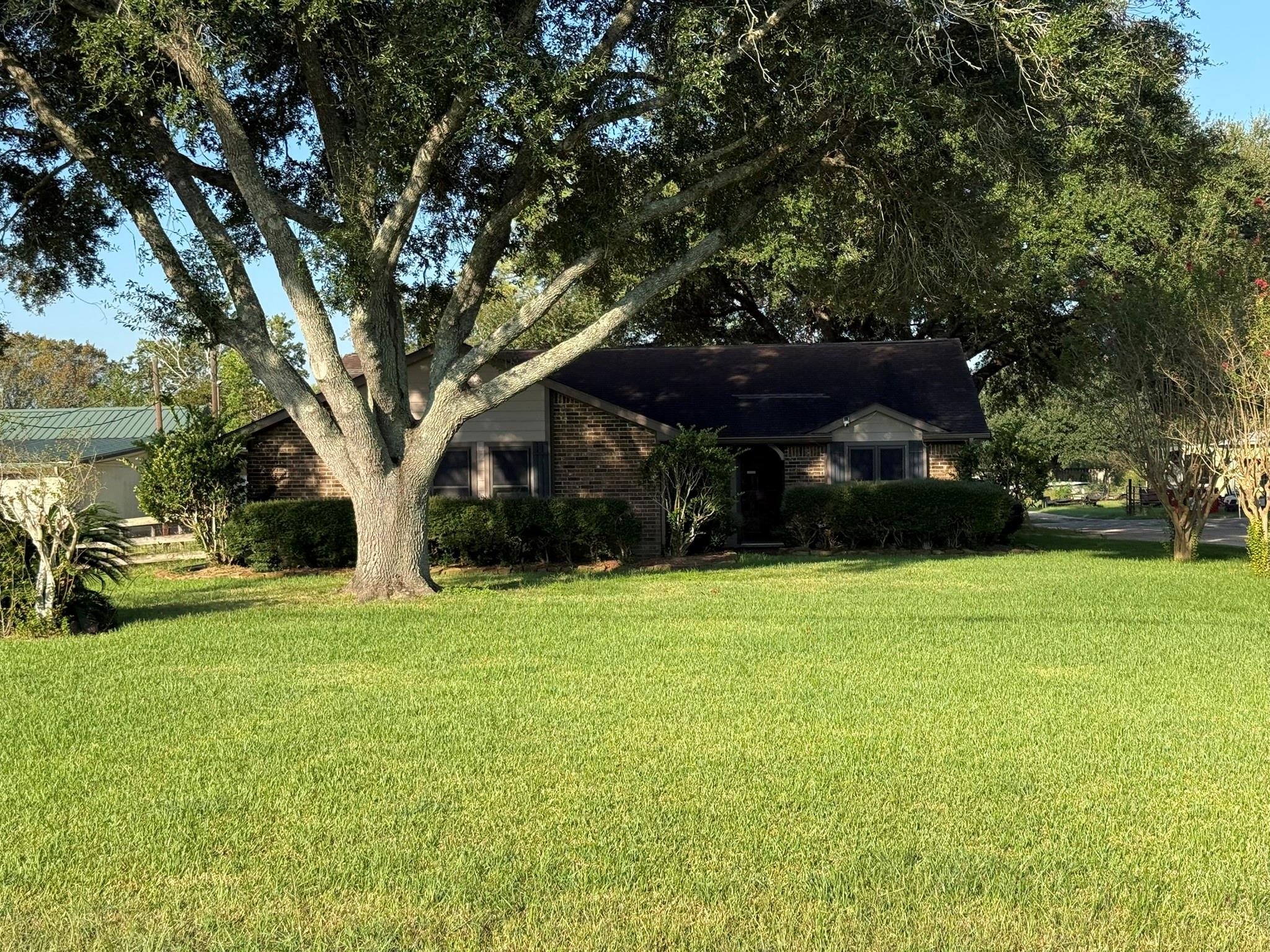 16808 County Road 831