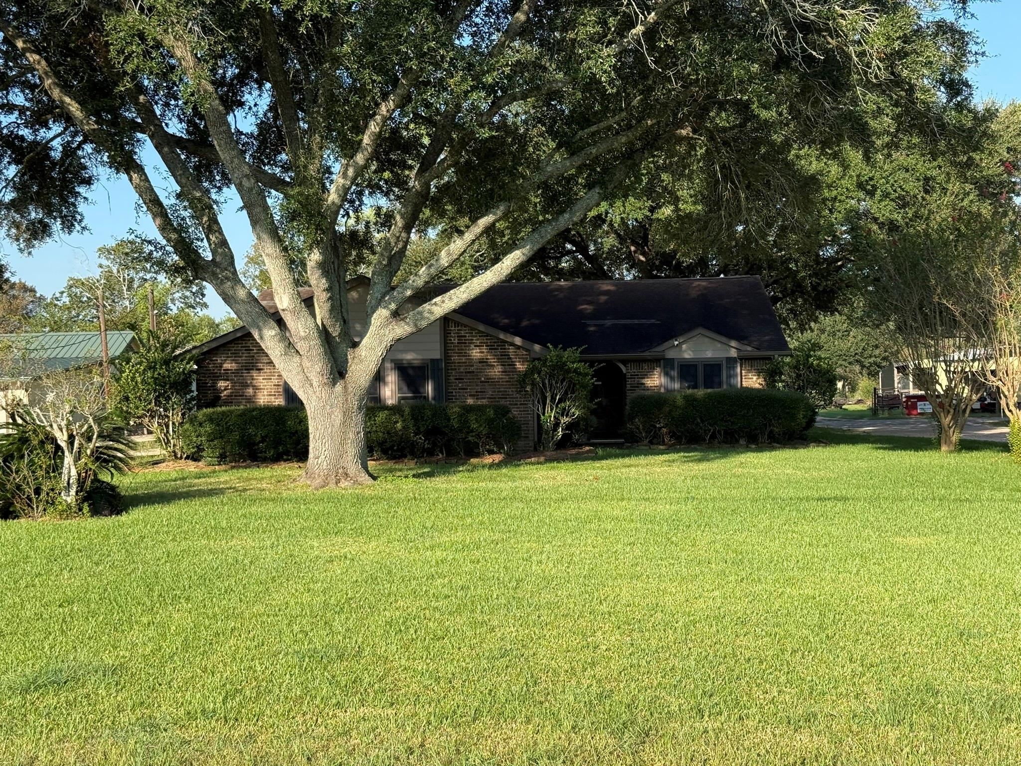 16808 County Road 831