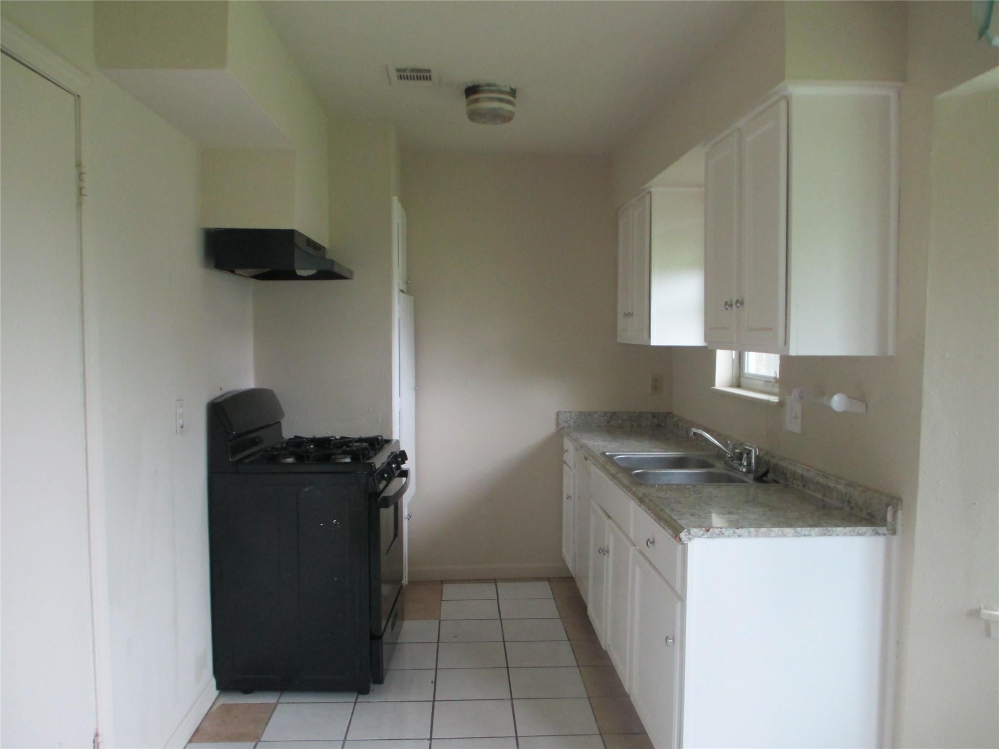 4504 Hemlock Drive