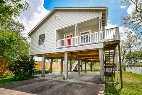 704 6th Street Kemah TX 77565