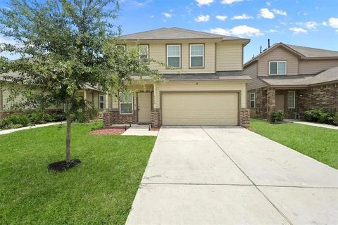 Photo of 5710 Esk River Trail Trl, Katy, TX 77449 (MLS # 21495367)