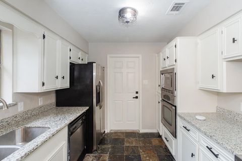 Tiny photo for 29019 Stapleford Street, Spring, TX 77386 (MLS # 40714764)