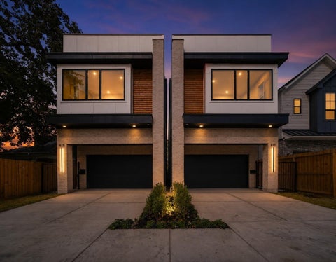 Photo of 1122 E 26th Street, Houston, TX 77009 (MLS # 57498457)