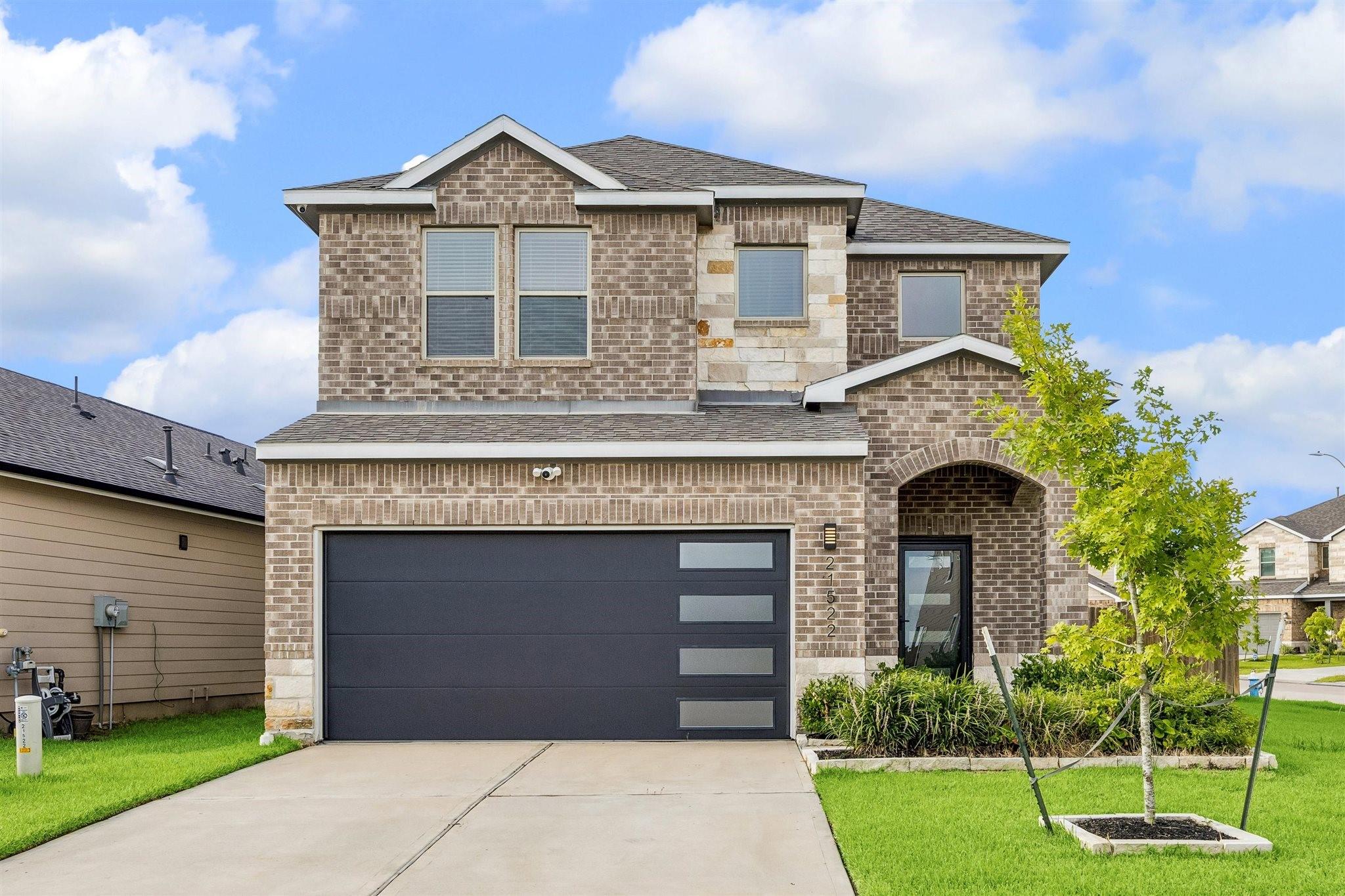 21522 Cypress Juniper Drive