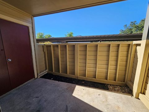 Tiny photo for 15534 Zabolio Drive #123, Houston, TX 77598 (MLS # 32111614)