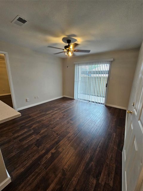 Tiny photo for 15534 Zabolio Drive #123, Houston, TX 77598 (MLS # 32111614)