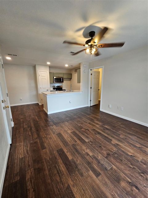 Tiny photo for 15534 Zabolio Drive #123, Houston, TX 77598 (MLS # 32111614)