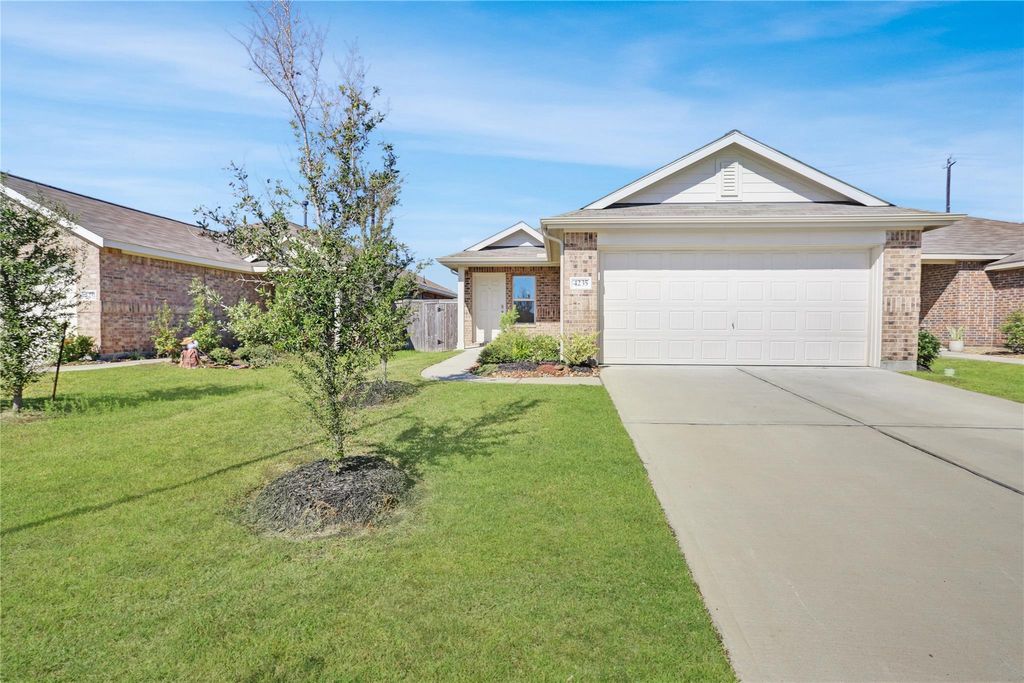 Photo of 4235 Palmetto Grove Lane, Baytown, TX 77521 (MLS # 46199976)