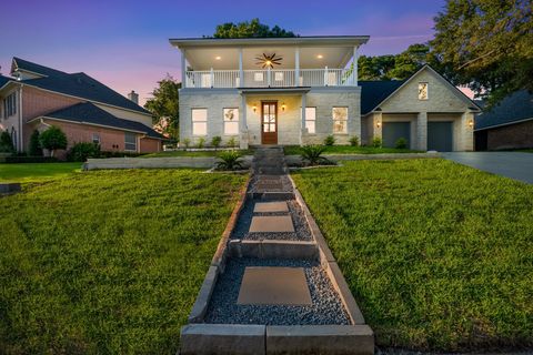 240 Sarasota Circle S Montgomery TX 77356