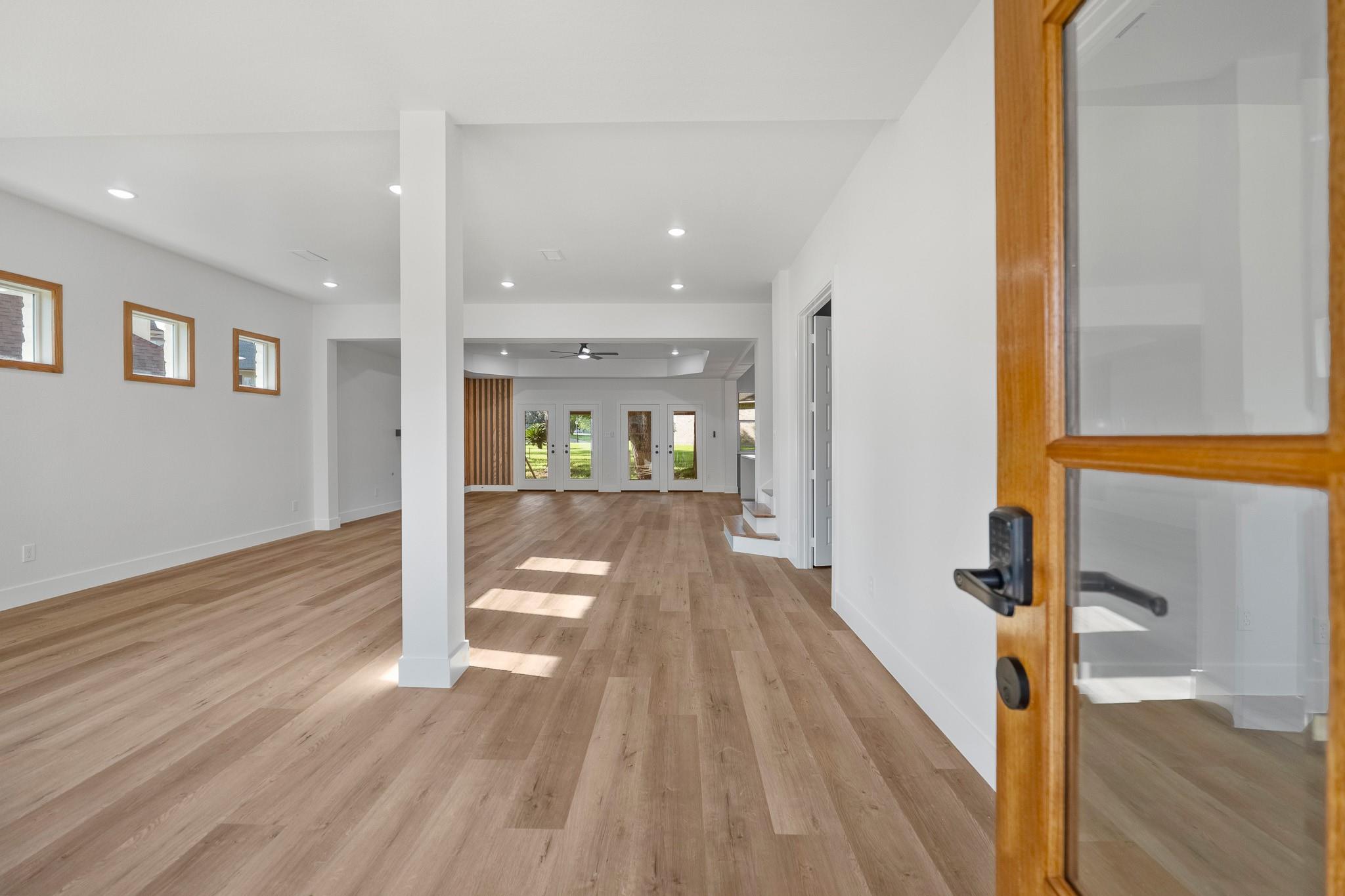 240 Sarasota Circle S