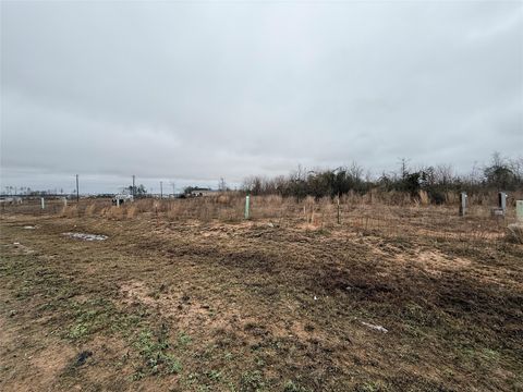 Photo of 838 Road 5850, Cleveland, TX 77327 (MLS # 25706477)