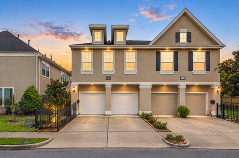 Photo of 6309 Mapleridge Street, Houston, TX 77081 (MLS # 68894409)