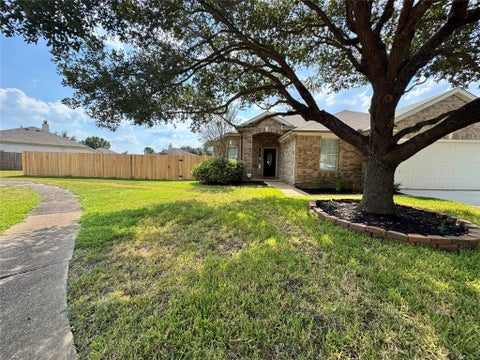 Photo of 9530 Flying Eagle Court, Houston, TX 77083 (MLS # 3817980)