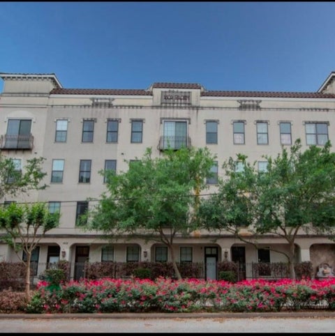Photo of 1602 Elgin Street #5, Houston, TX 77004 (MLS # 56652570)