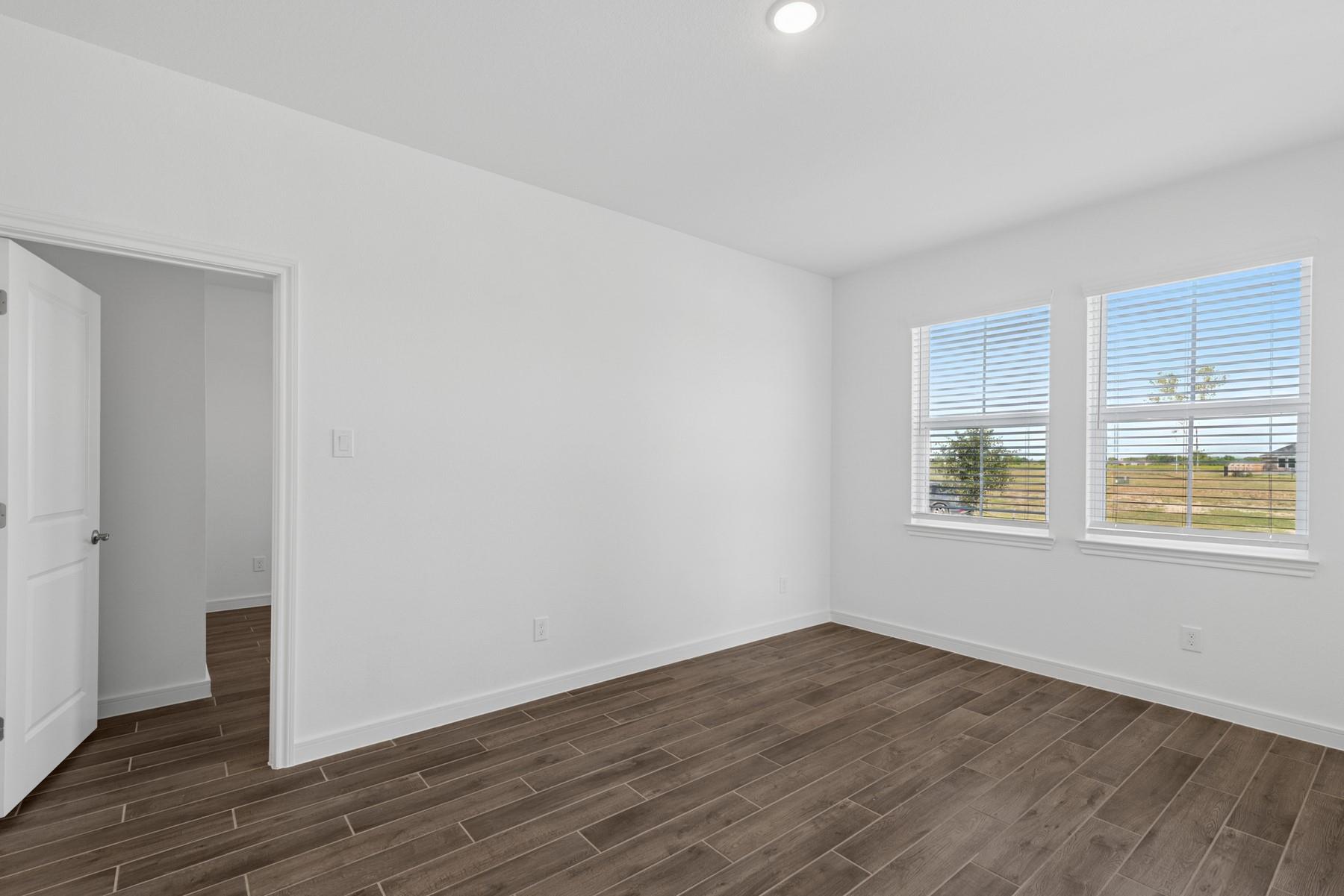 12114 Old Fashion Circle