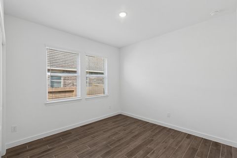 Tiny photo for 12114 Old Fashion Circle, Mont Belvieu, TX 77535 (MLS # 95466231)