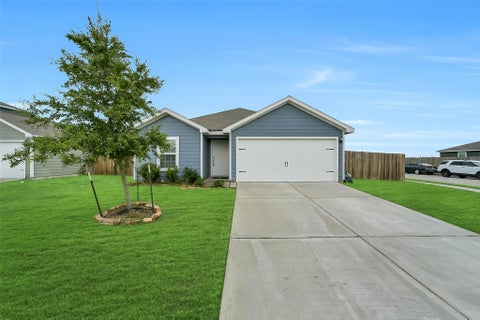 Photo of 8430 Longshore Slope Road, Cove, TX 77523 (MLS # 20120872)