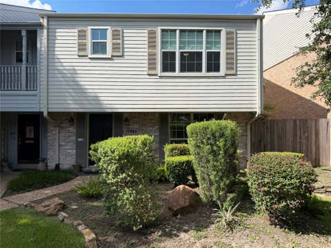 Photo of 12985 Trail Hollow Drive #6, Houston, TX 77079 (MLS # 40353536)