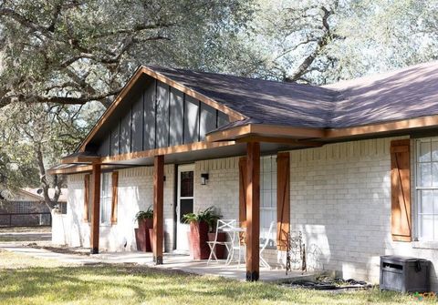 Homes For Sale - 188 Cavalry Rd Rd<br/> Victoria, TX 77905