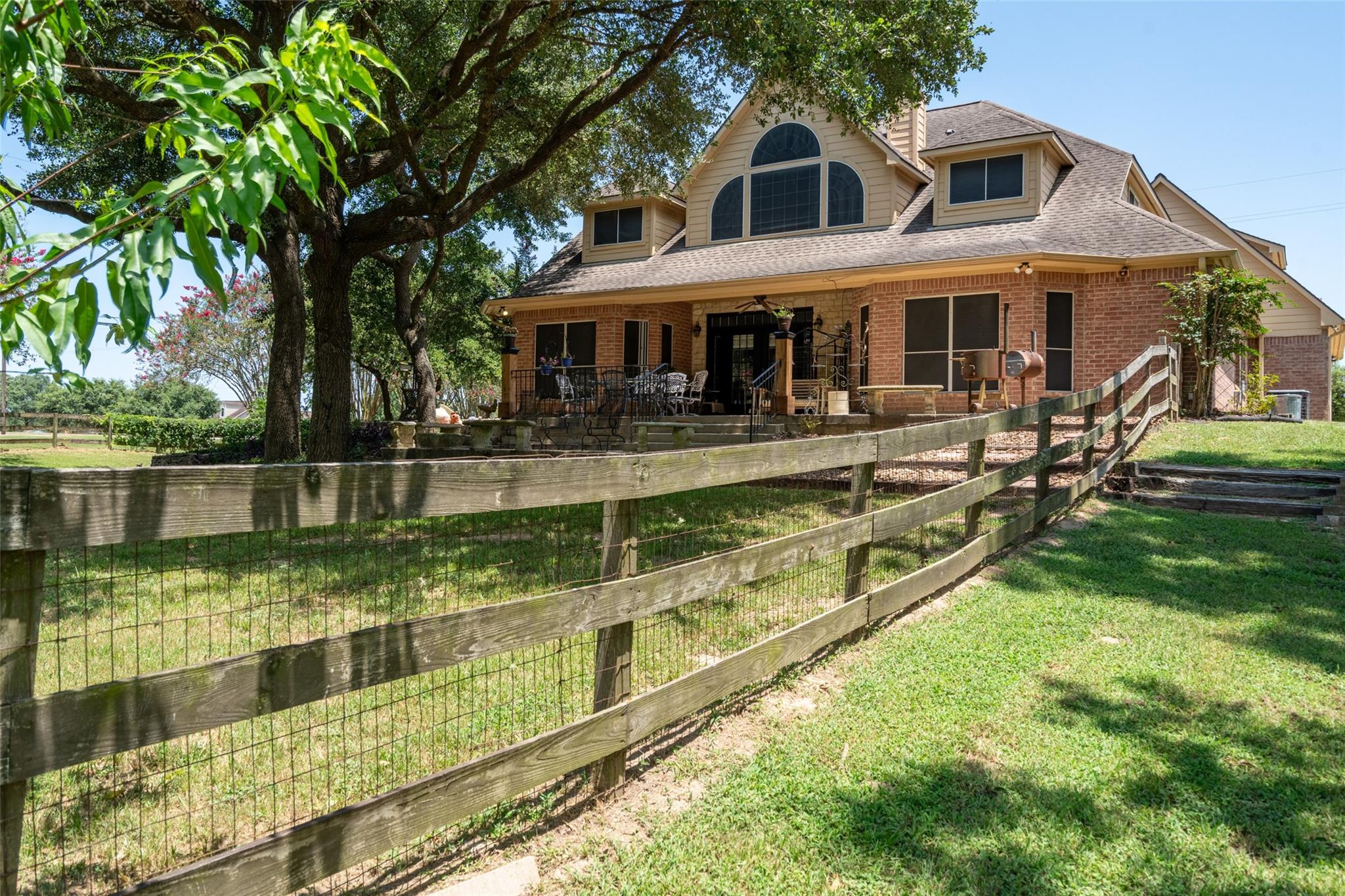 211 Brazos Hill Lane