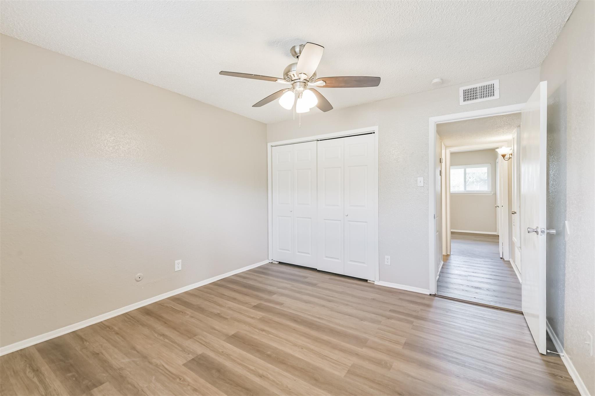 5646 Birchmont Drive 11