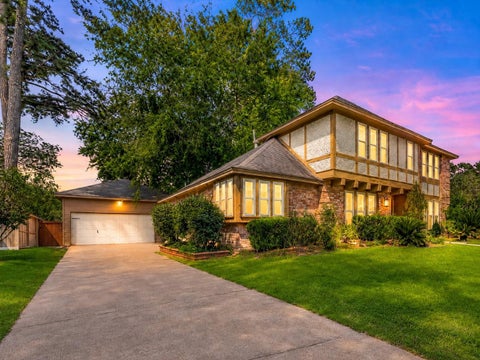 Photo of 14507 Ravenhurst Lane, Houston, TX 77070 (MLS # 96502168)