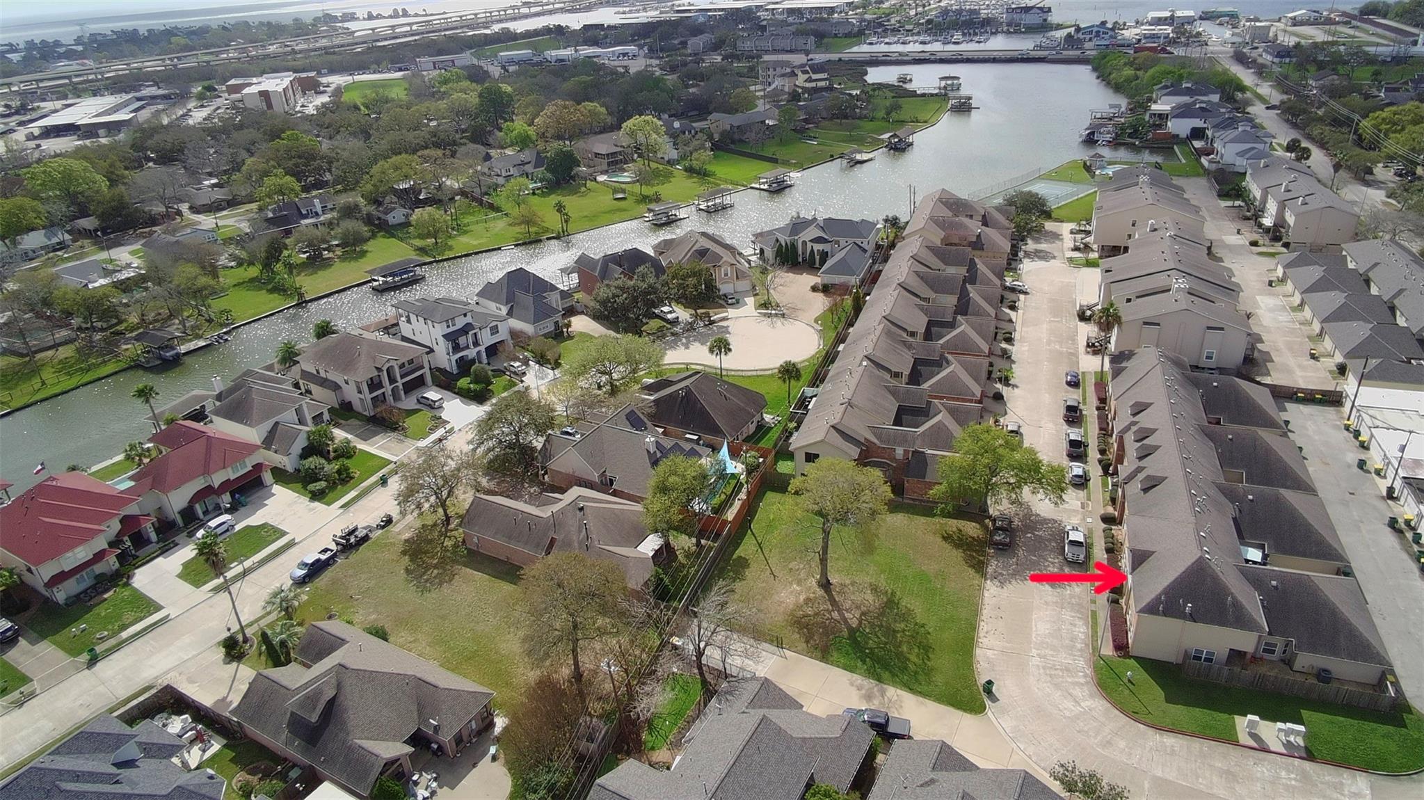 2049 Glencove Drive