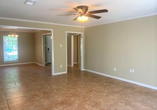 1853 Dolphin Drive