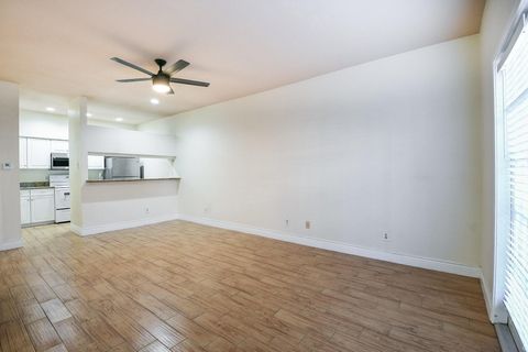 Tiny photo for 2121 El Paseo Street #1805, Houston, TX 77054 (MLS # 79773022)