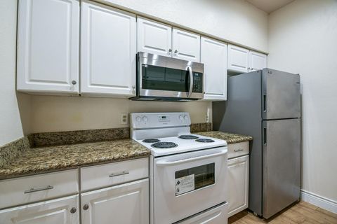 Tiny photo for 2121 El Paseo Street #1805, Houston, TX 77054 (MLS # 79773022)