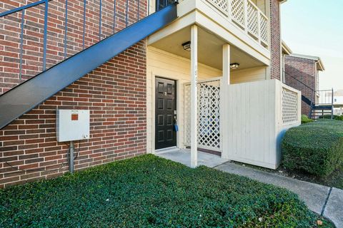 Tiny photo for 2121 El Paseo Street #1805, Houston, TX 77054 (MLS # 79773022)