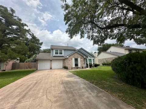 Homes For Rent - 10118 Spotted Horse Drive<br/> Houston, TX 77064