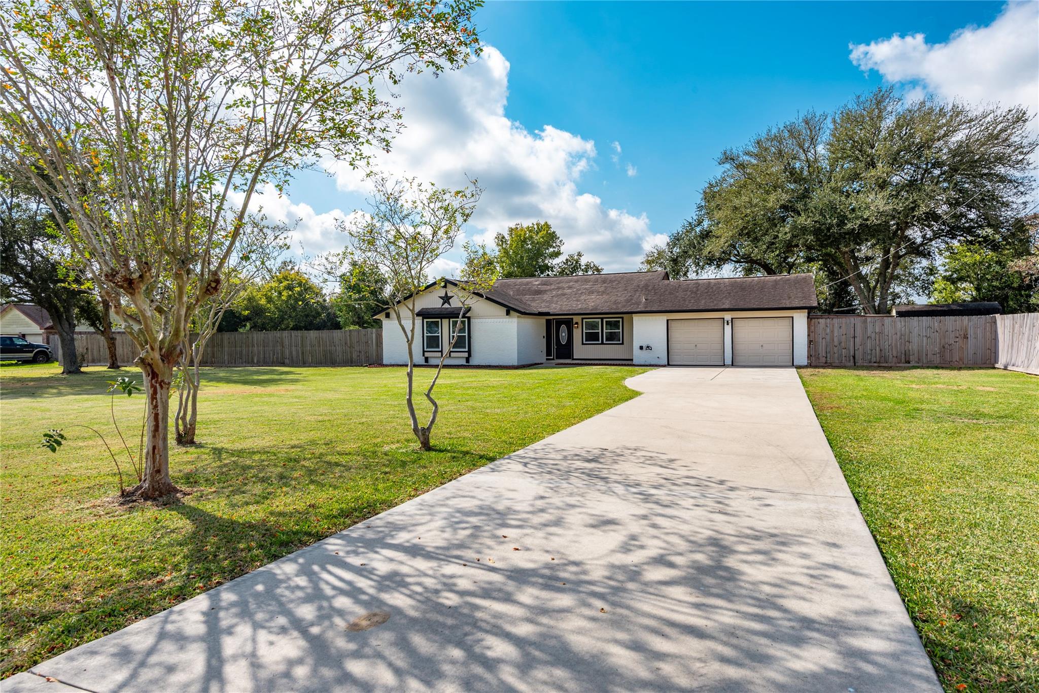 1695 County Road 965