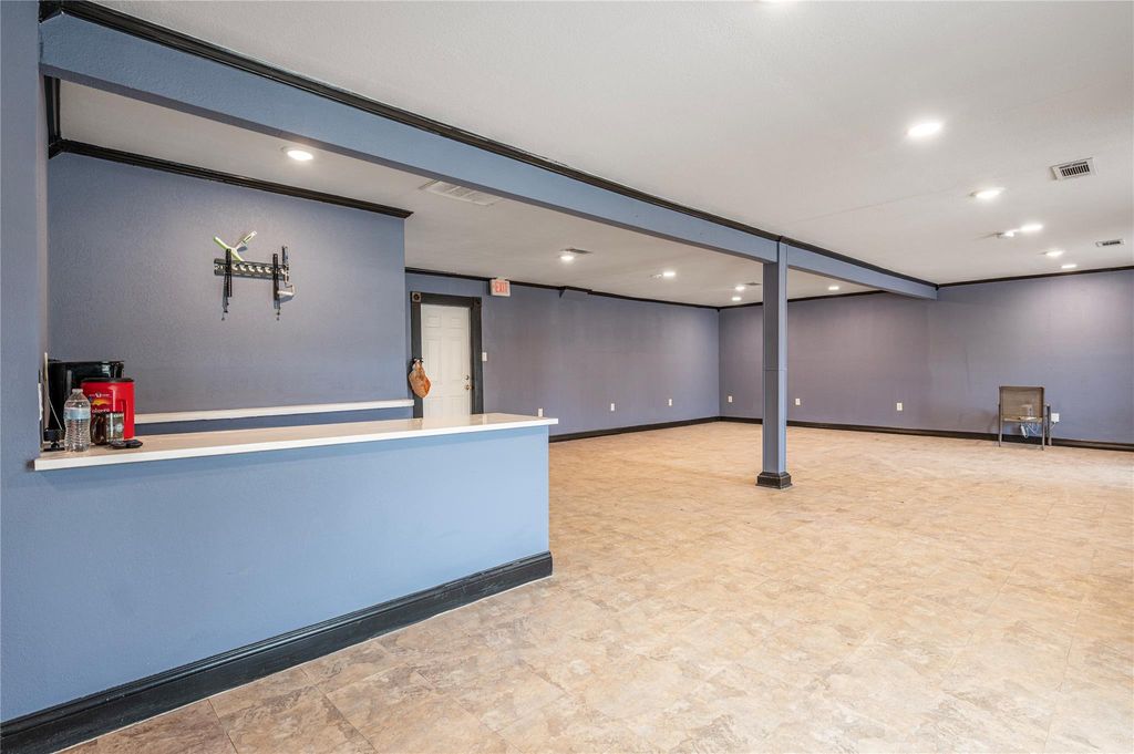 Photo of 1401 Cedar Drive, La Marque, TX 77568 (MLS # 67516141)